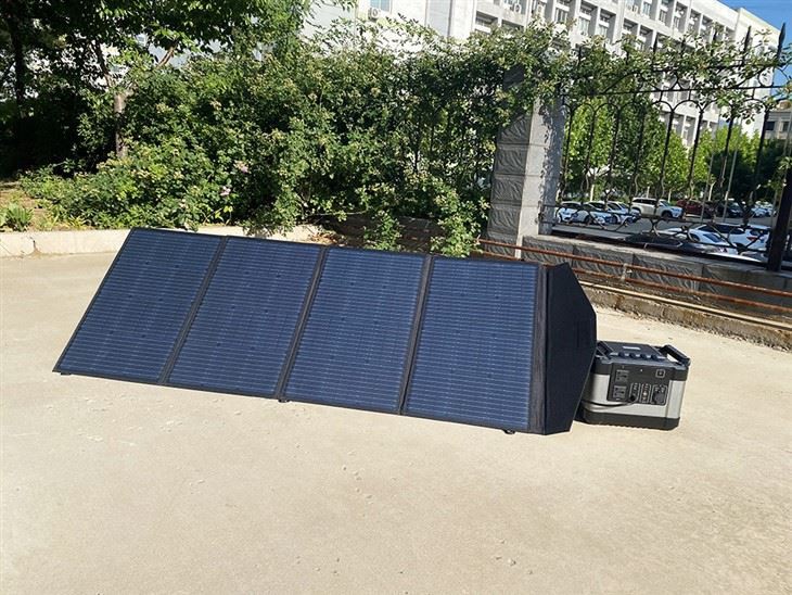 Φορητό ηλιακό πάνελ 200W για εξωτερική